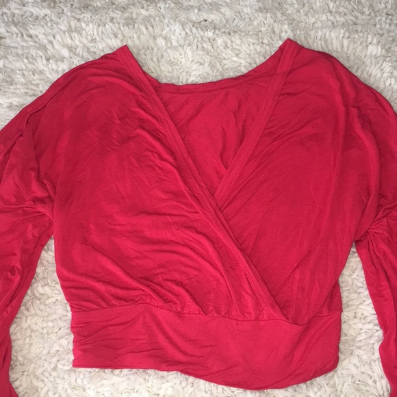 Turn of Events Red Reversible Long Sleeve Crop Top - Picture 5 of 5